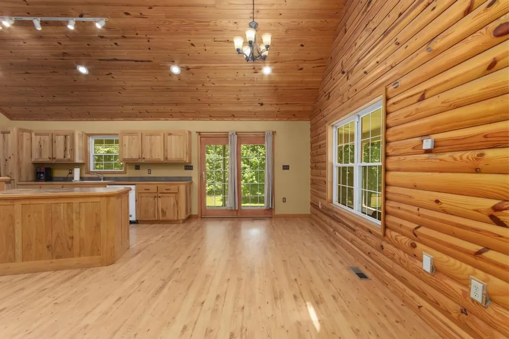3329 Tatumsville Highway Gilbertsville KY 42044