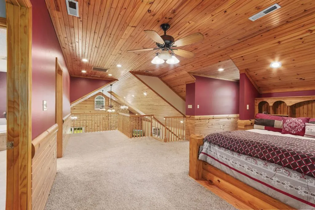 3329 Tatumsville Highway Gilbertsville KY 42044