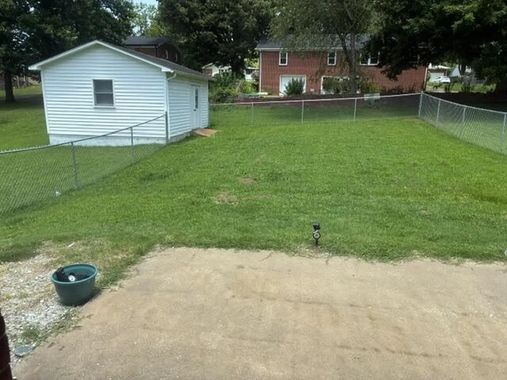 307 Heritage Drive Mayfield KY 42066