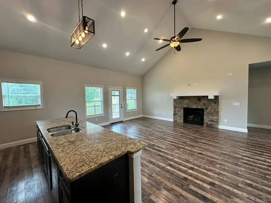 205 Fairview Drive Mayfield KY 42066