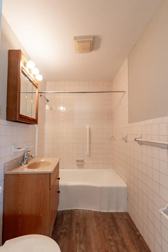 1353 Reed Avenue Paducah KY 42001