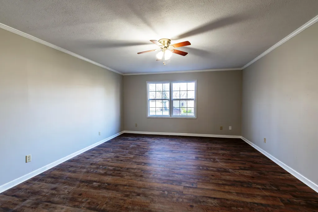 1353 Reed Avenue Paducah KY 42001