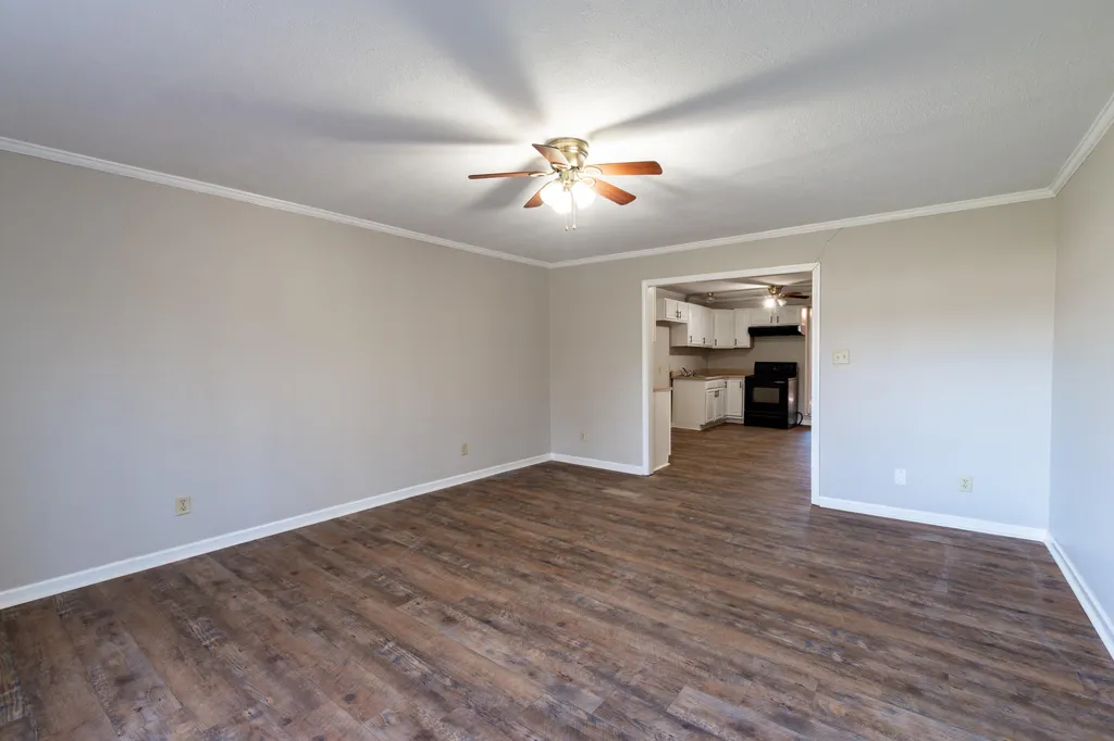 1353 Reed Avenue Paducah KY 42001