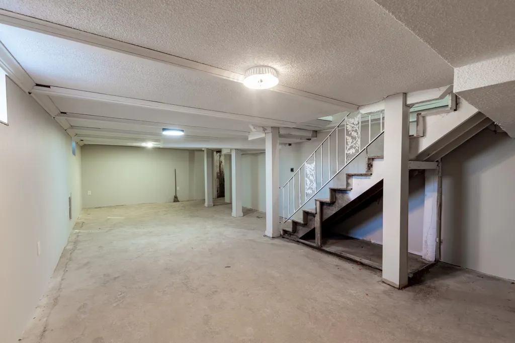 1353 Reed Avenue Paducah KY 42001