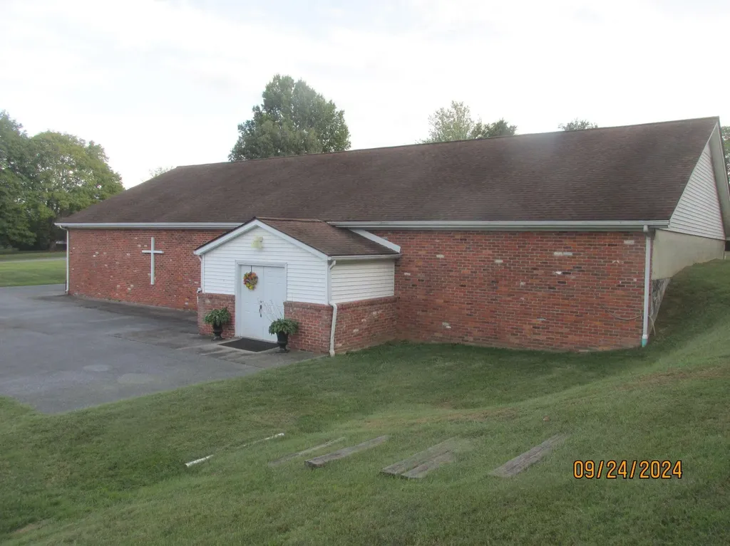 6775 Kentucky Dam Road Paducah KY 42003