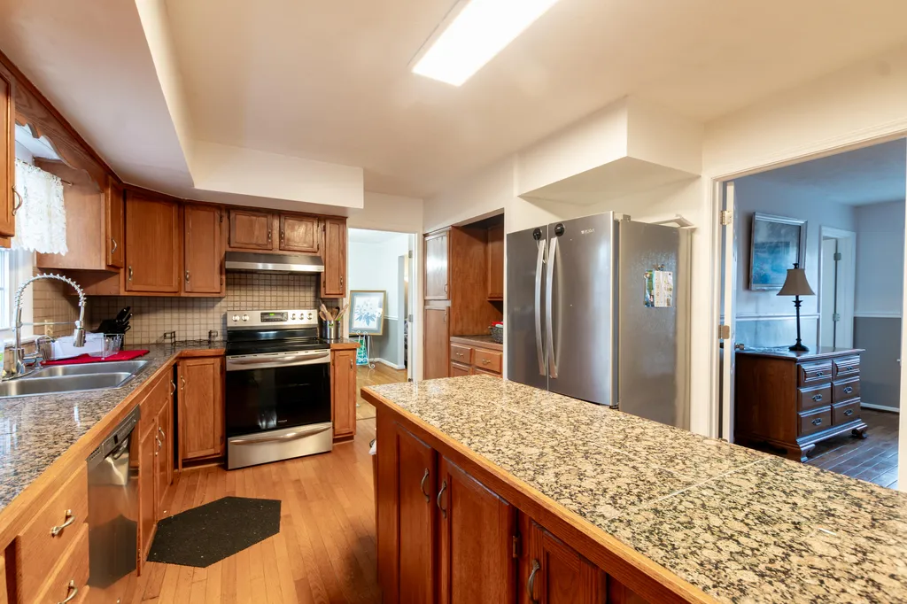4340 Meadow Lane Paducah KY 42001