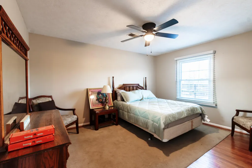 4340 Meadow Lane Paducah KY 42001