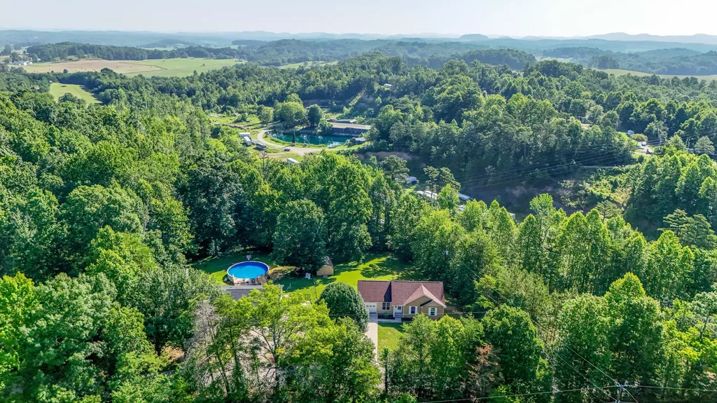 1673 Oak Ridge Church Road Corbin KY 40701