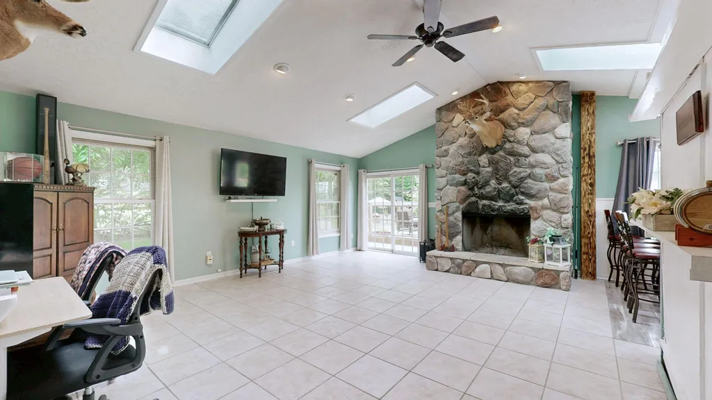 486 Mermie Road Hardin KY 42048