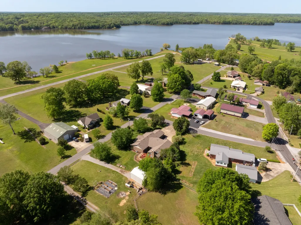 486 Mermie Road Hardin KY 42048