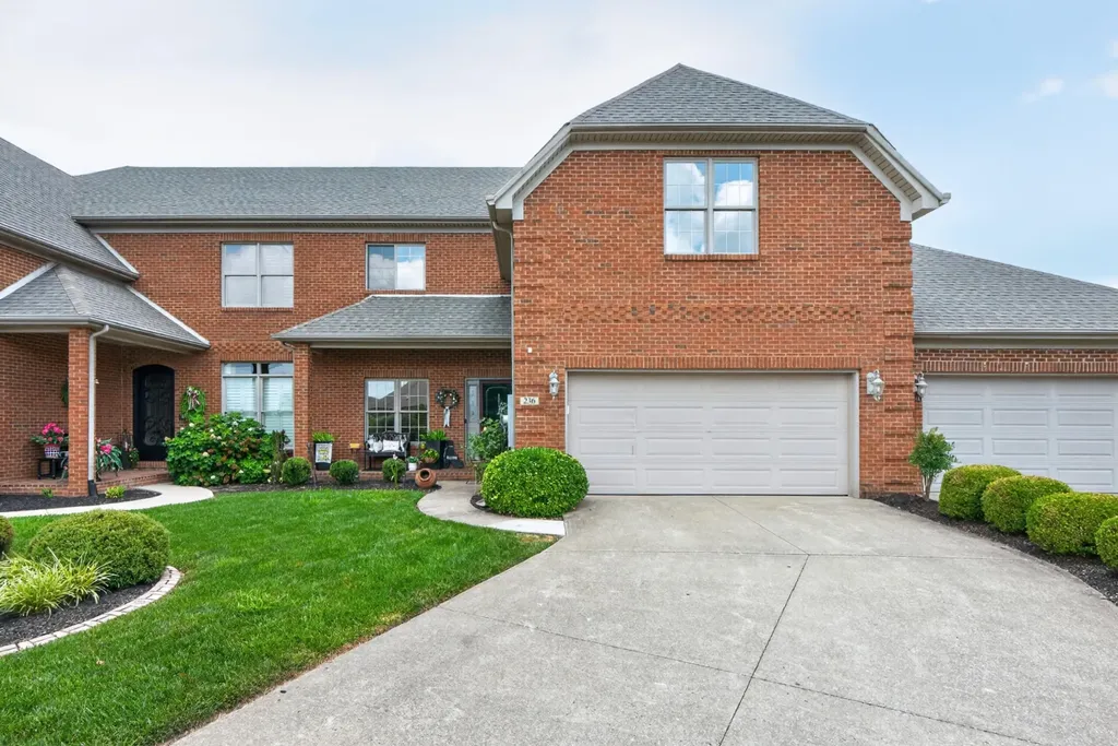 236 Clairmont Drive Richmond KY 40475