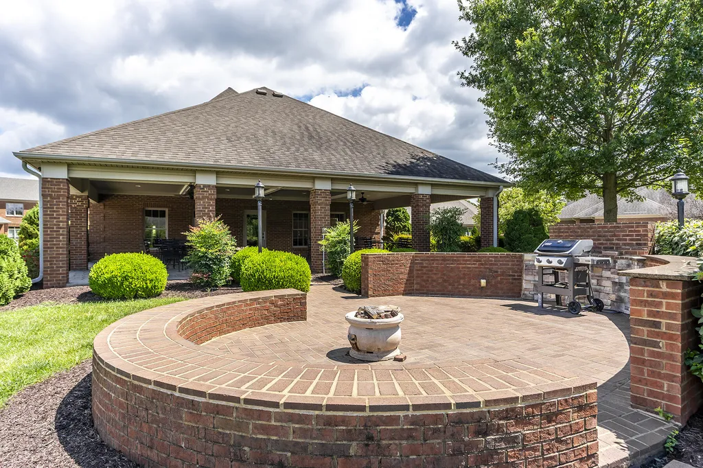 236 Clairmont Drive Richmond KY 40475