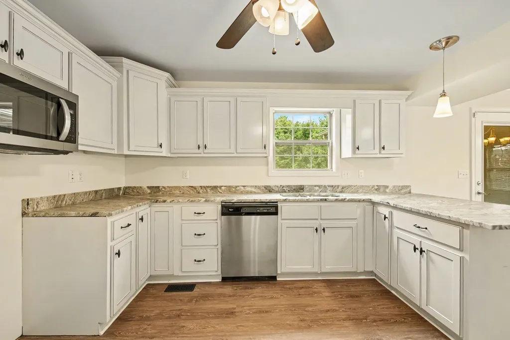 106 Legacy Drive Berea KY 40403