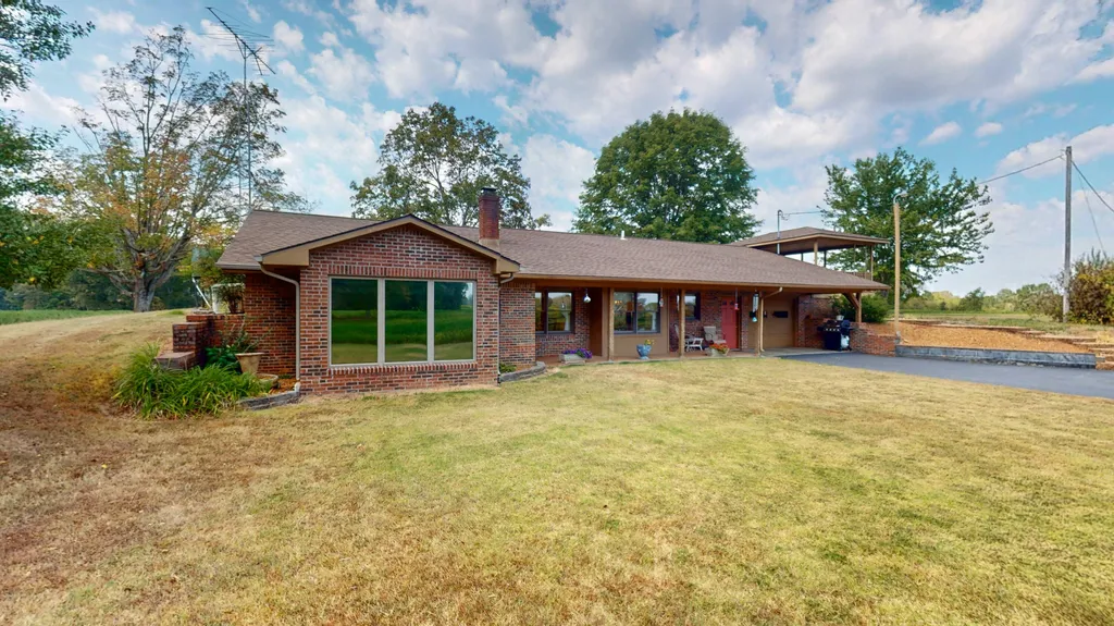 7146 Kirksey Highway Benton KY 42025