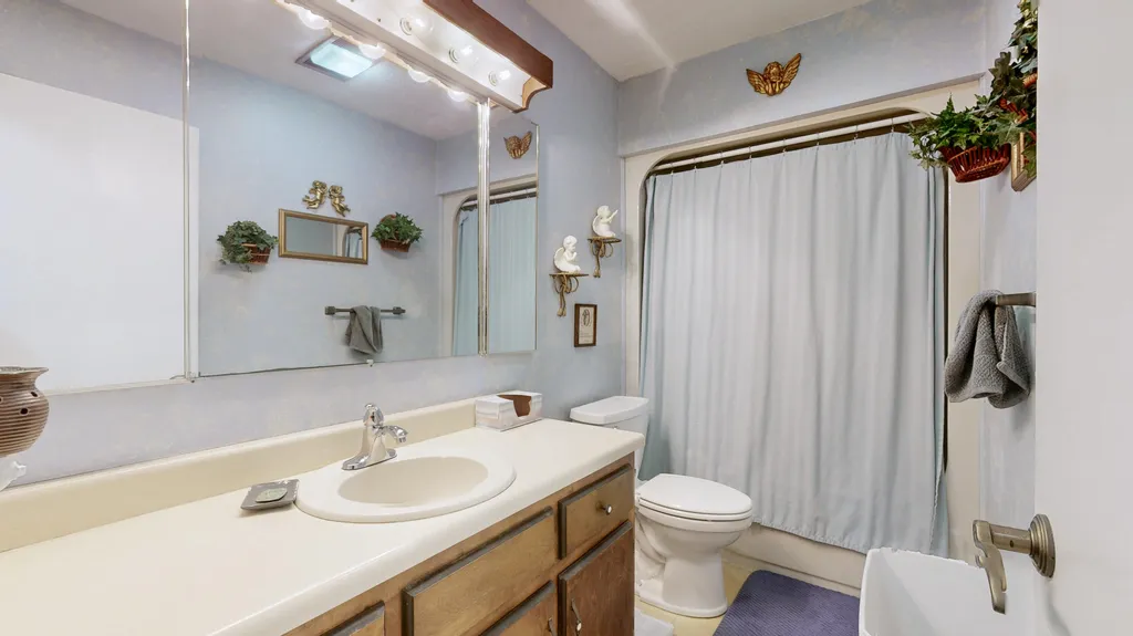 7146 Kirksey Highway Benton KY 42025