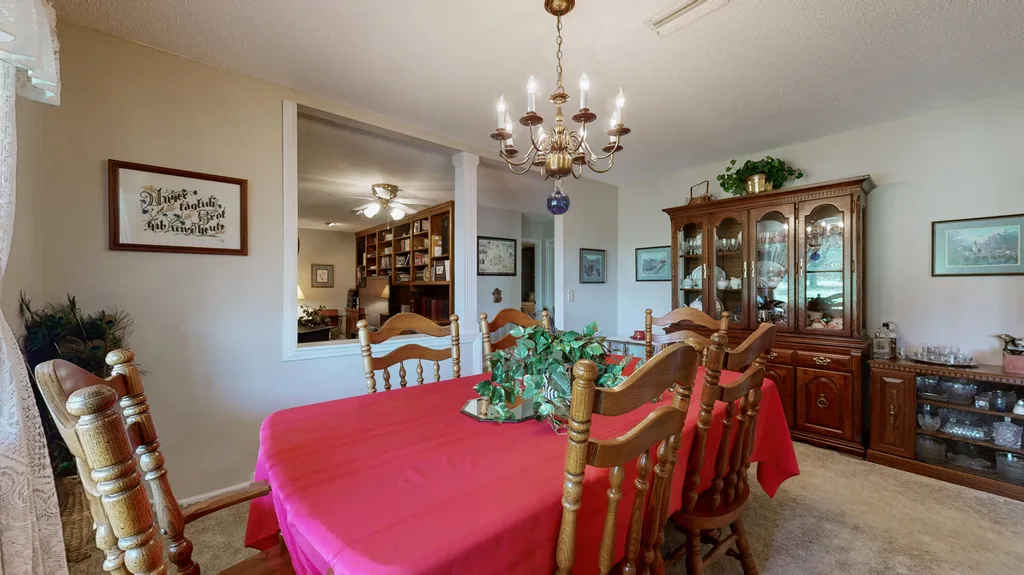 7146 Kirksey Highway Benton KY 42025