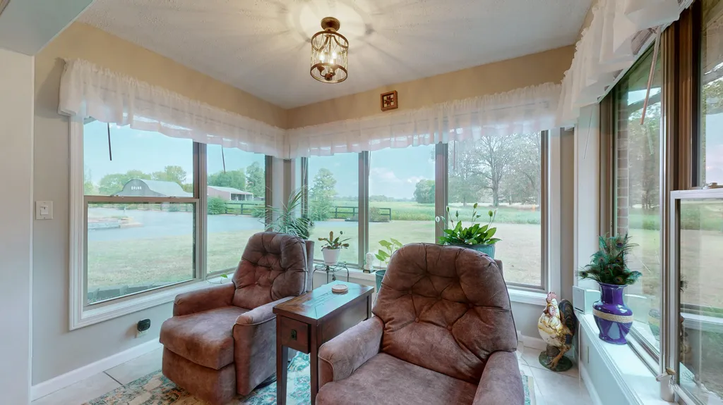 7146 Kirksey Highway Benton KY 42025