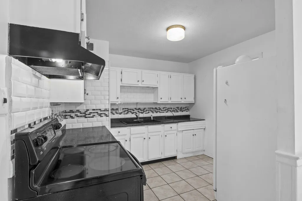 1706 Sarasota Court Lexington KY 40505