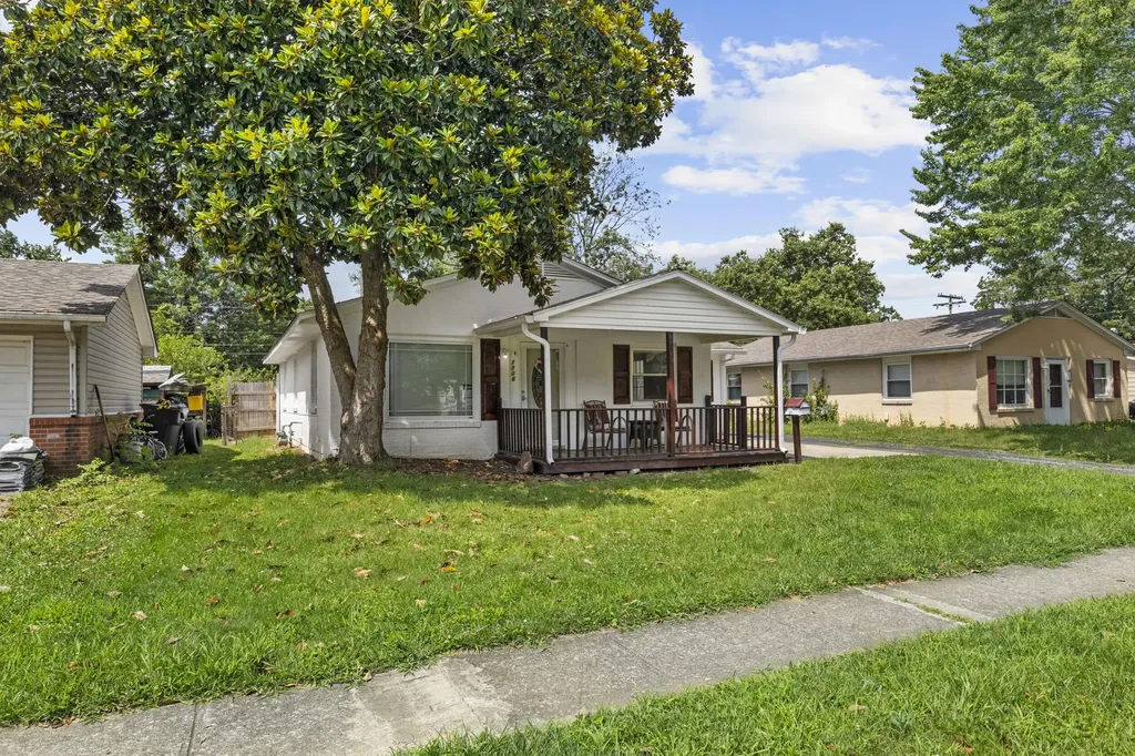 1706 Sarasota Court Lexington KY 40505