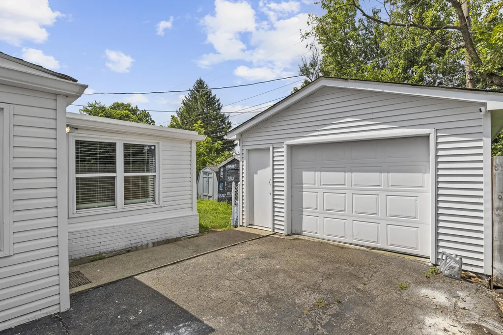 1706 Sarasota Court Lexington KY 40505
