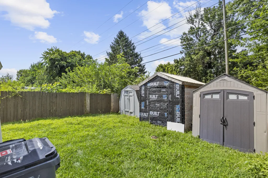 1706 Sarasota Court Lexington KY 40505