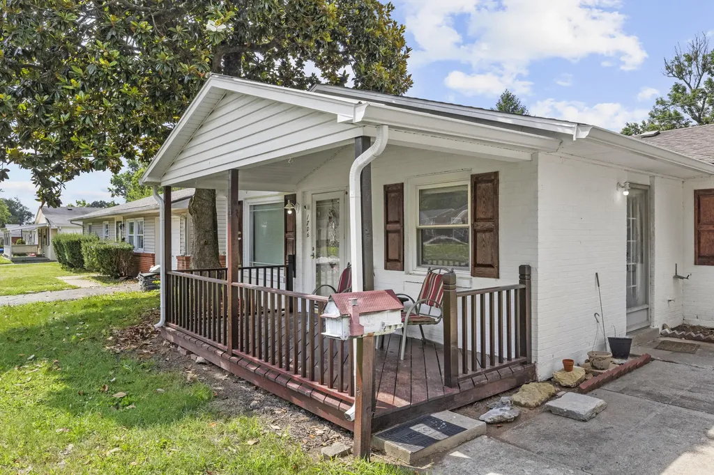 1706 Sarasota Court Lexington KY 40505