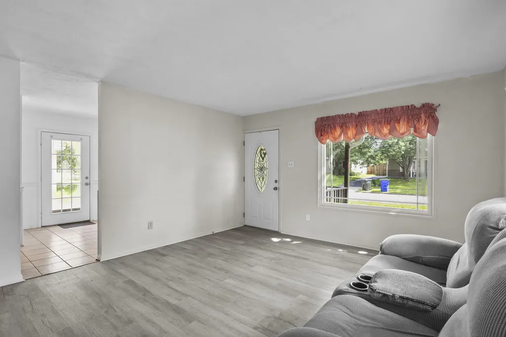 1706 Sarasota Court Lexington KY 40505
