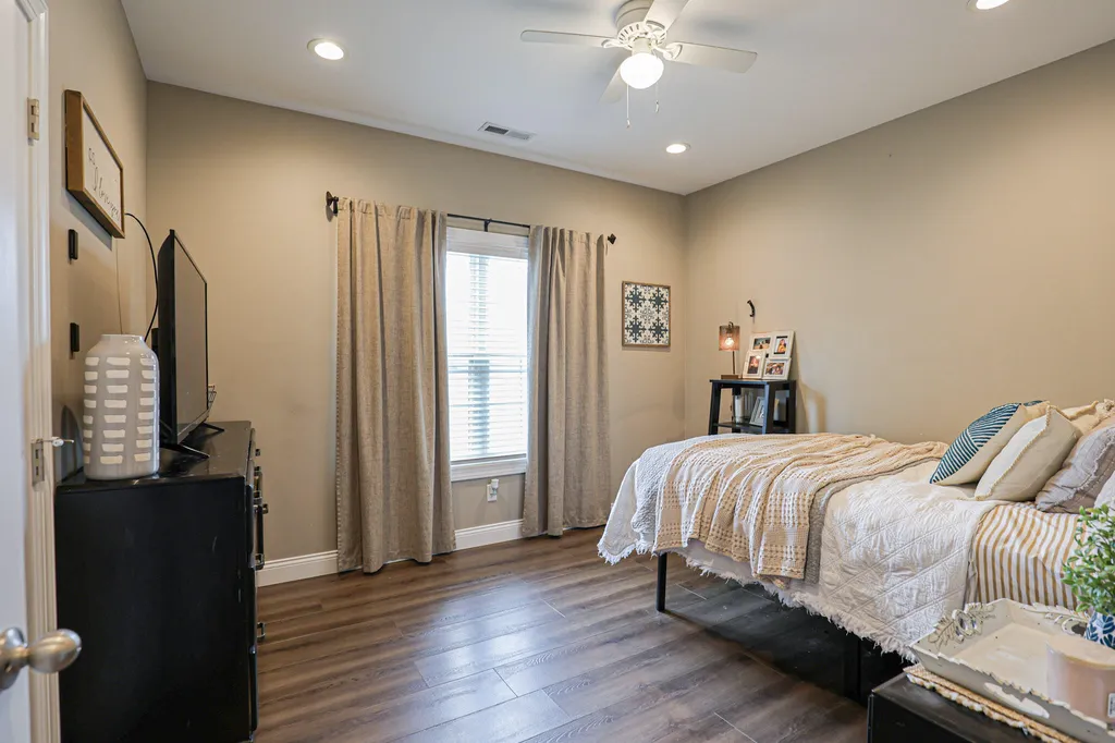 145 Falling Brook Drive Paducah KY 42003
