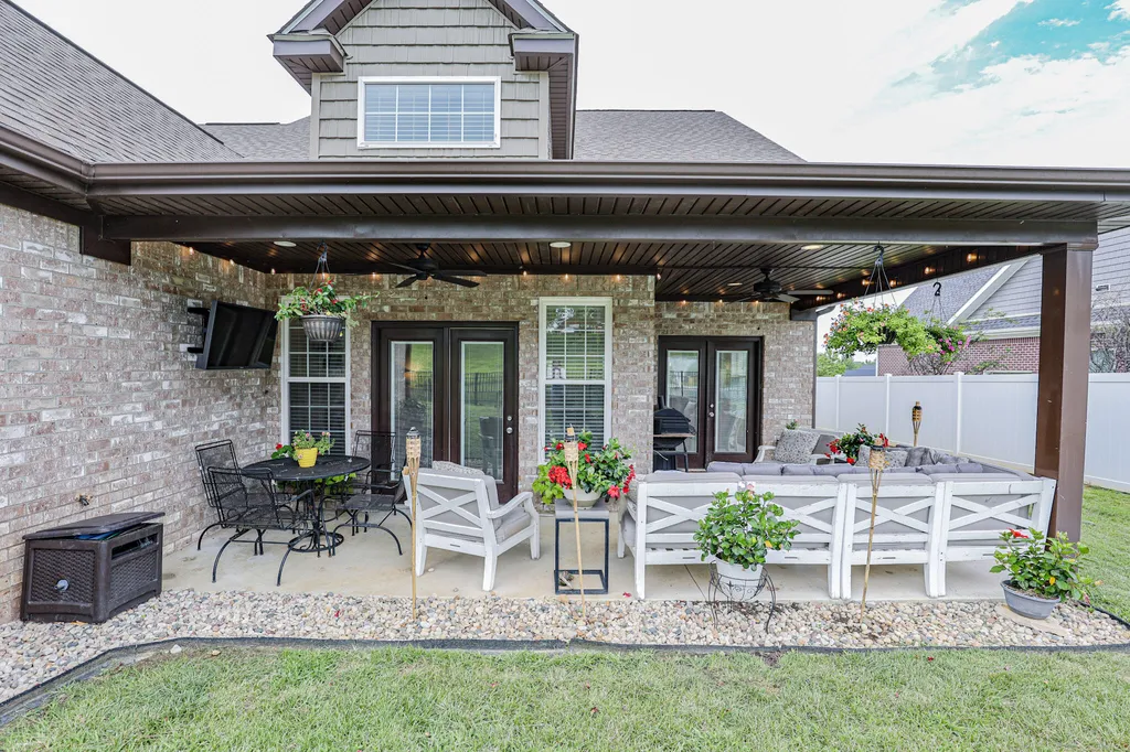 145 Falling Brook Drive Paducah KY 42003