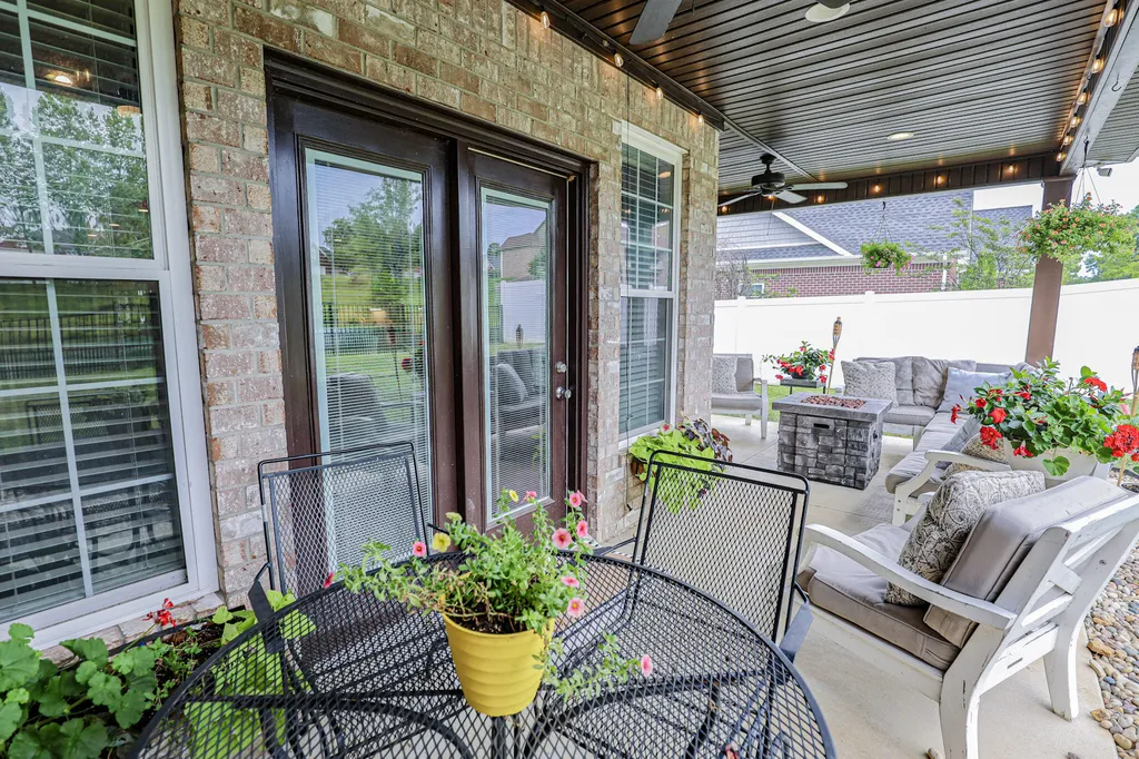 145 Falling Brook Drive Paducah KY 42003