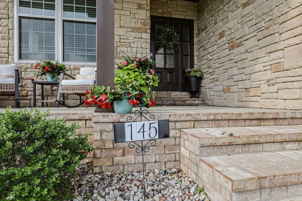 145 Falling Brook Drive Paducah KY 42003