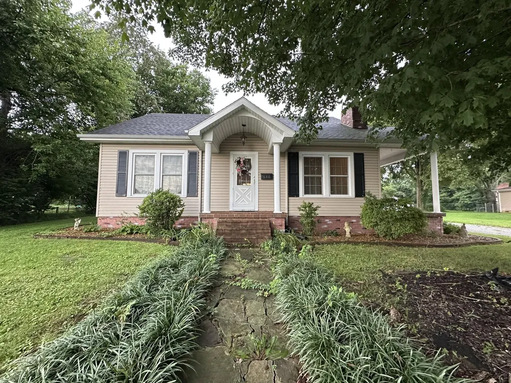 636 Madisonville Street Princeton KY 42445
