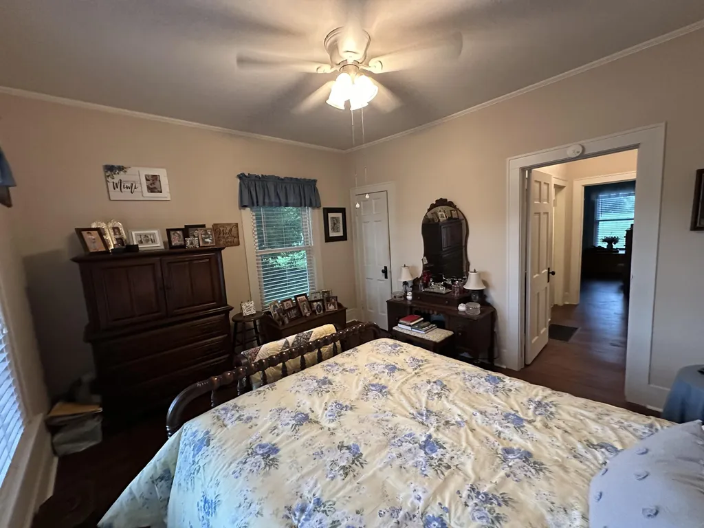 636 Madisonville Street Princeton KY 42445