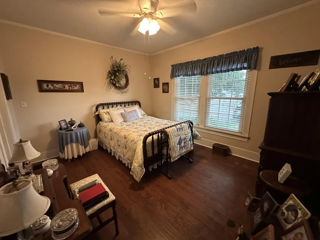 636 Madisonville Street Princeton KY 42445