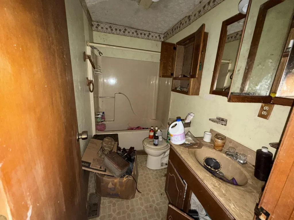 2 Black Powder Lane Salyersville KY 41465