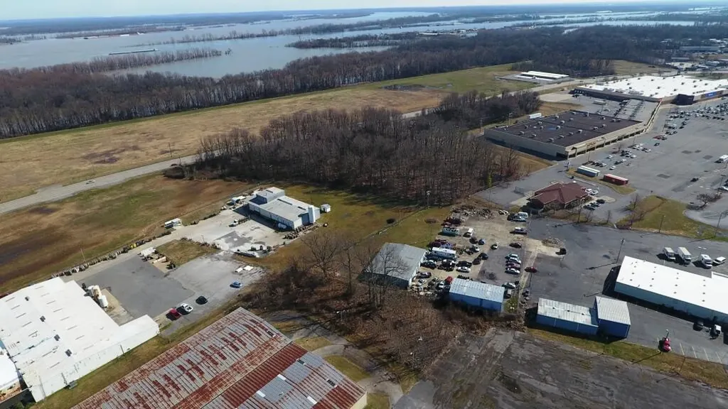 3125 Wayne Sullivan Drive Paducah KY 42003