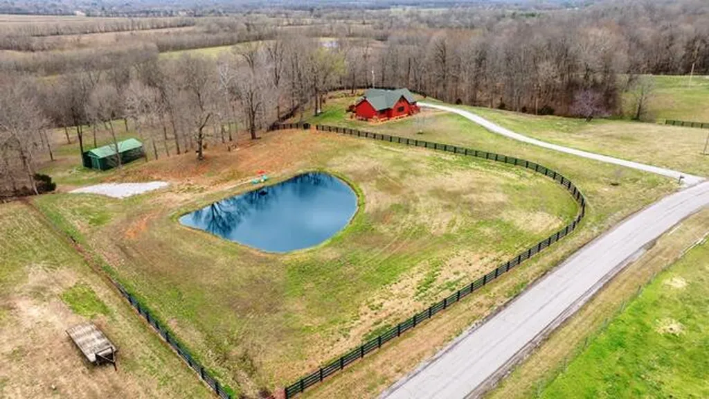 510 Nannie Neal Road Hardin KY 42048