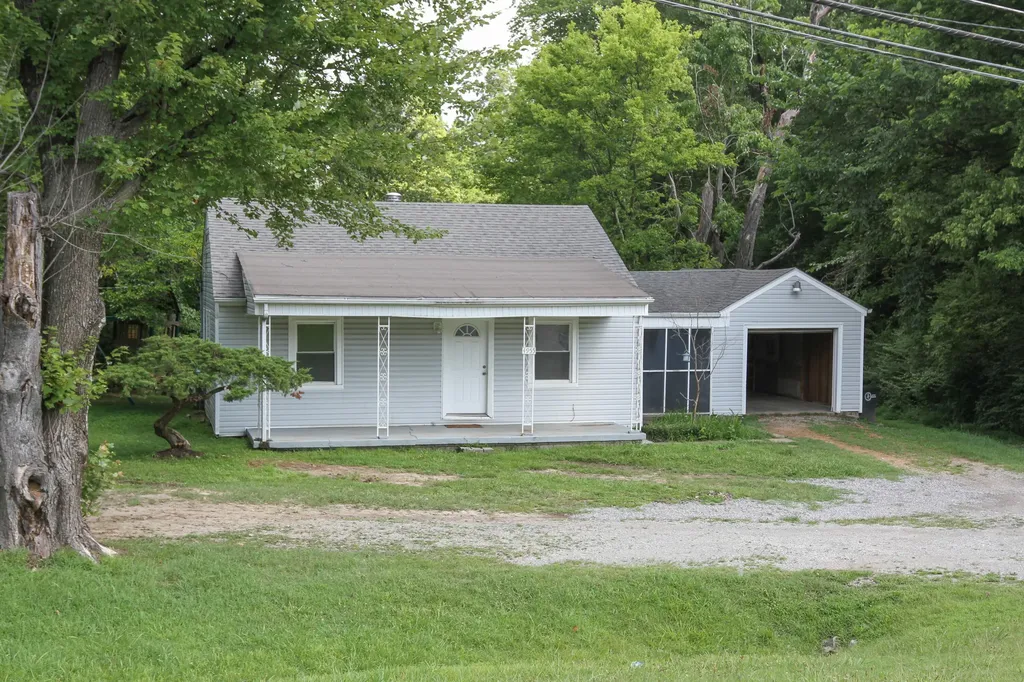 4955 Blandville Road Paducah KY 42001