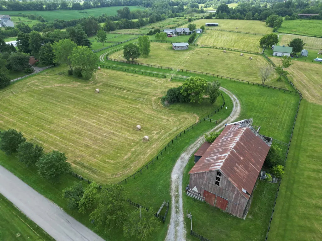 267 Silas Road Paris KY 40361