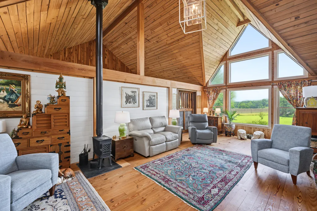 267 Silas Road Paris KY 40361