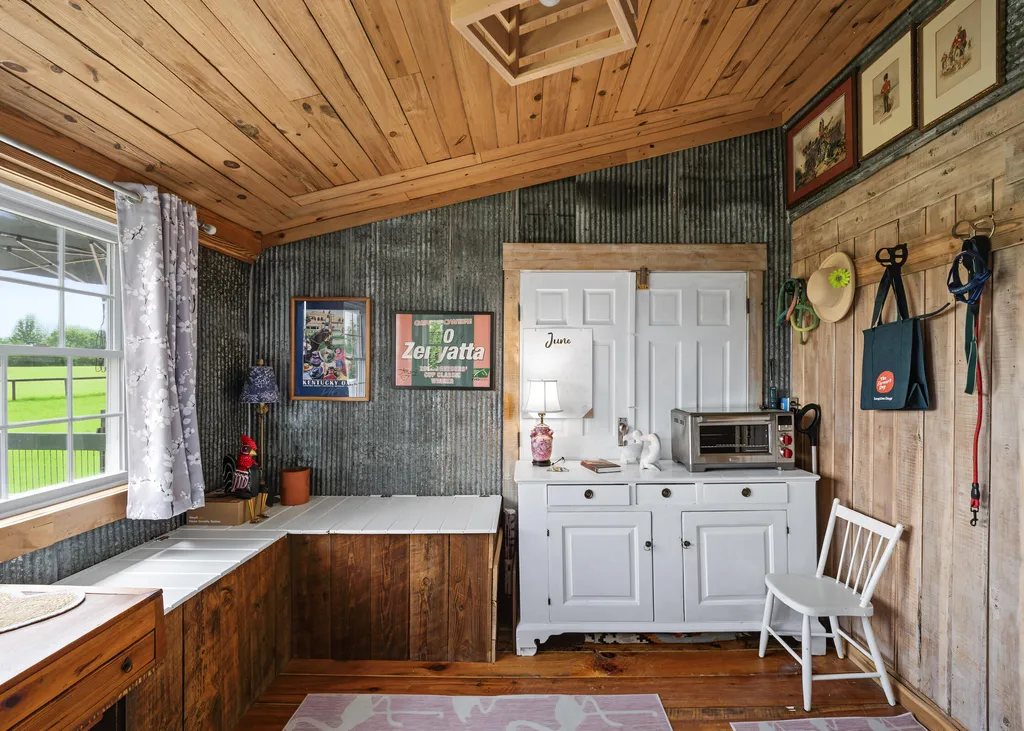 267 Silas Road Paris KY 40361