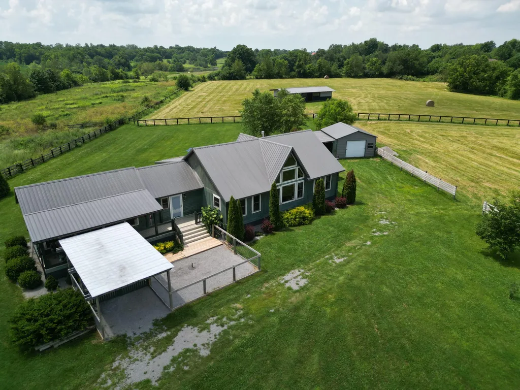 267 Silas Road Paris KY 40361
