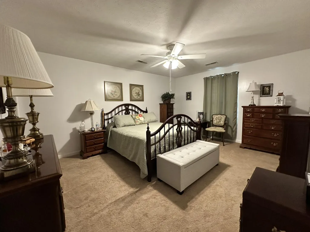 1223/1233 Clyde Elrod Avenue Kevil KY 42053