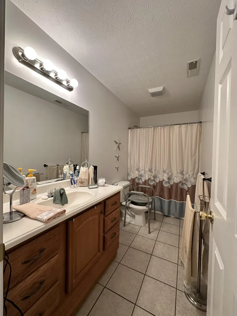 1223/1233 Clyde Elrod Avenue Kevil KY 42053
