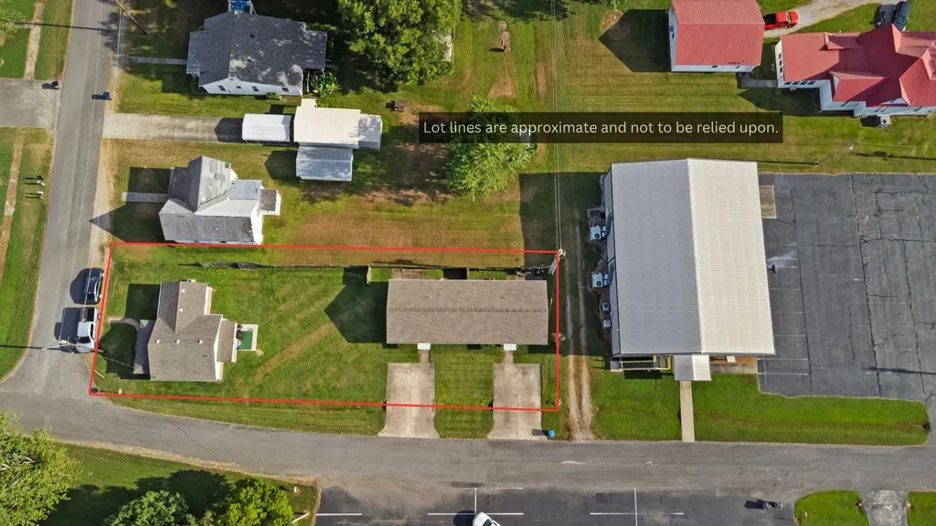1223/1233 Clyde Elrod Avenue Kevil KY 42053