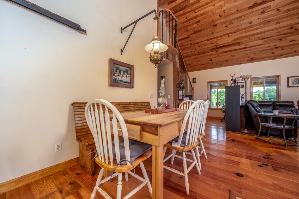 575 Ellington Road Morehead KY 40351