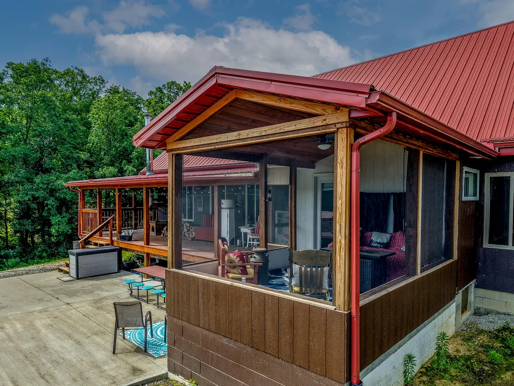575 Ellington Road Morehead KY 40351