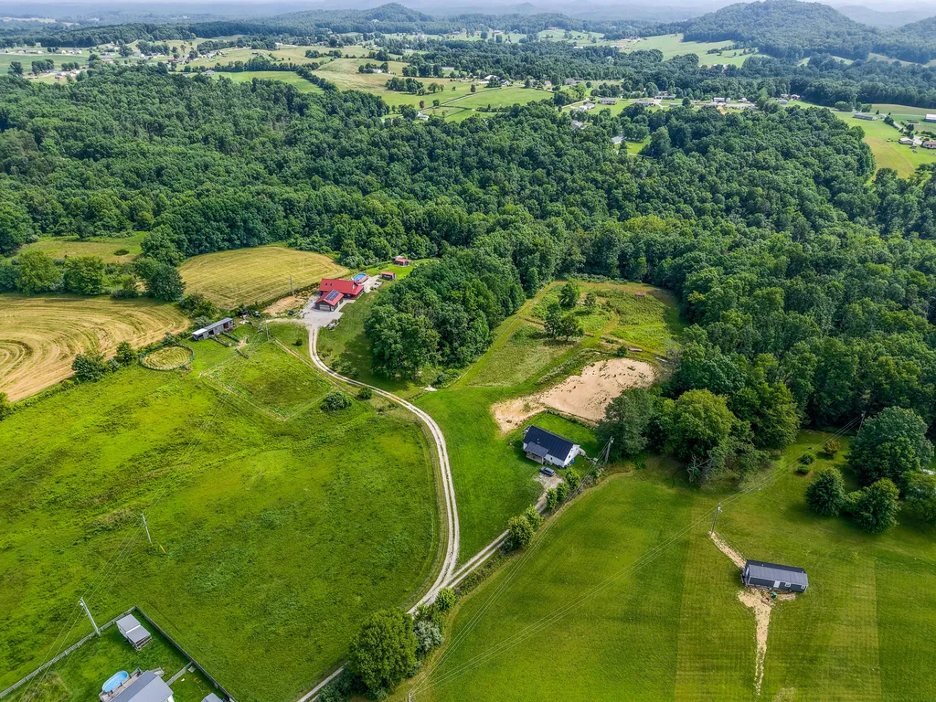 575 Ellington Road Morehead KY 40351