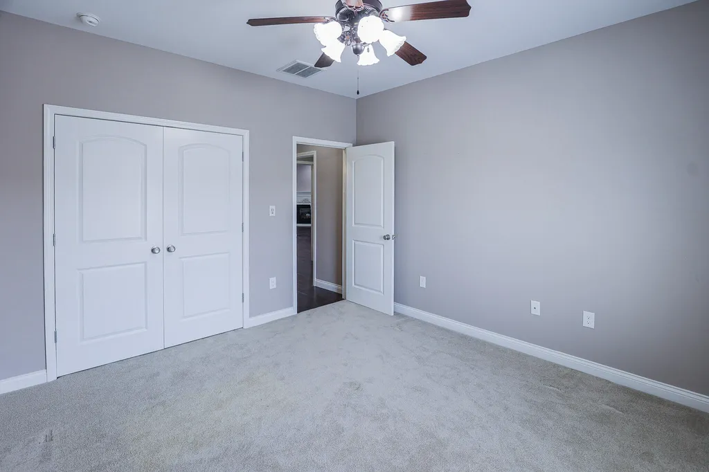 3279 Mallard Circle Paducah KY 42001
