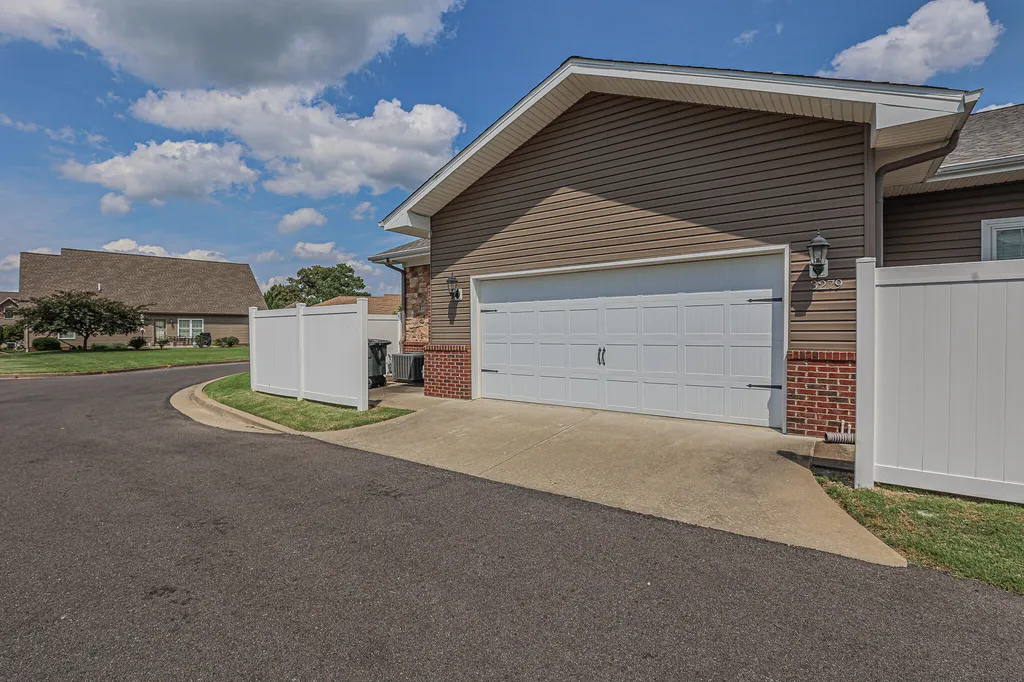 3279 Mallard Circle Paducah KY 42001